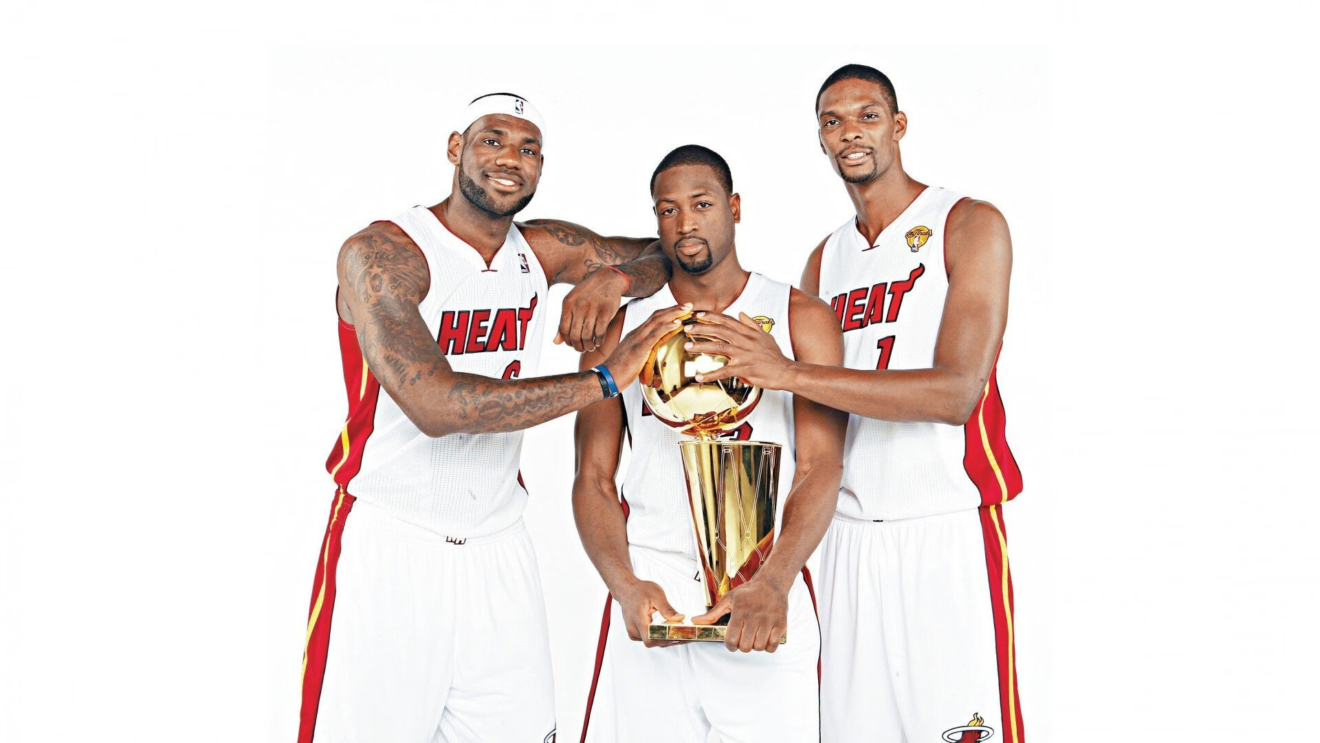 曼城像在演练训练课,对手根本摸不到球,曼城的打法