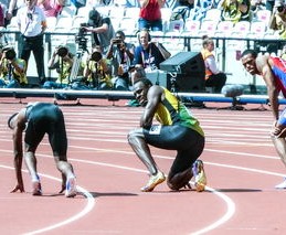 开云娱乐官网-球员体能训练细节曝光，职业球员体能训练